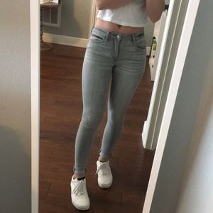 A&F skinny jeans light grey wash